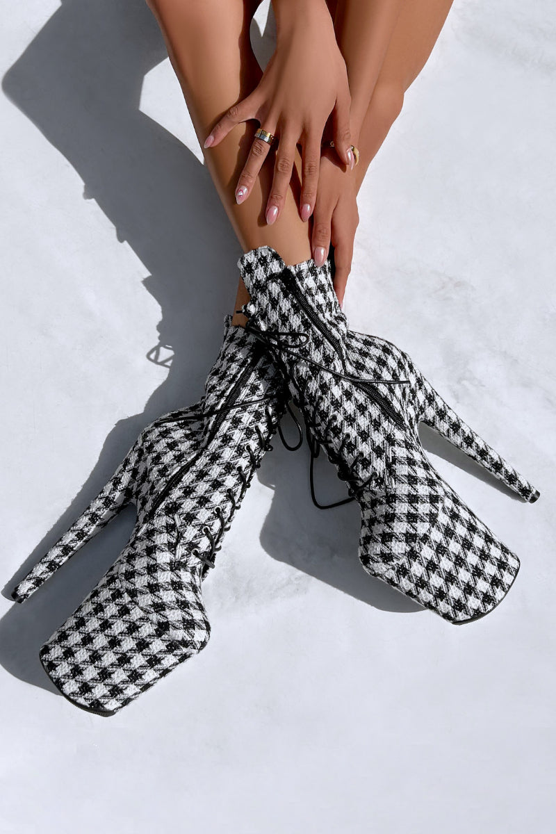 Hella Heels 8inch Boots - Houndstooth