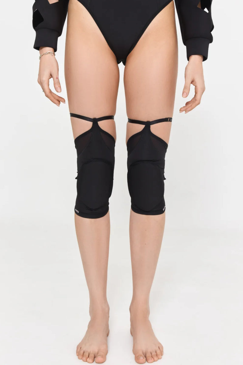 Queen Classic Kneepads - Black Fire