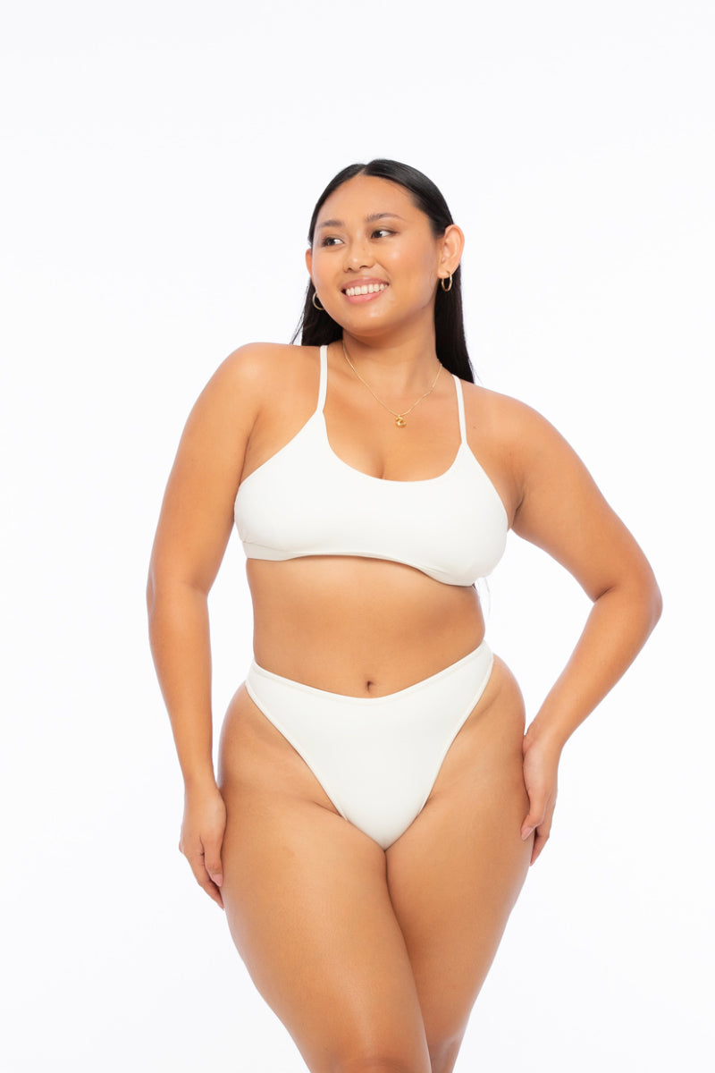 Nona Perkasa Zara Top - Ivory
