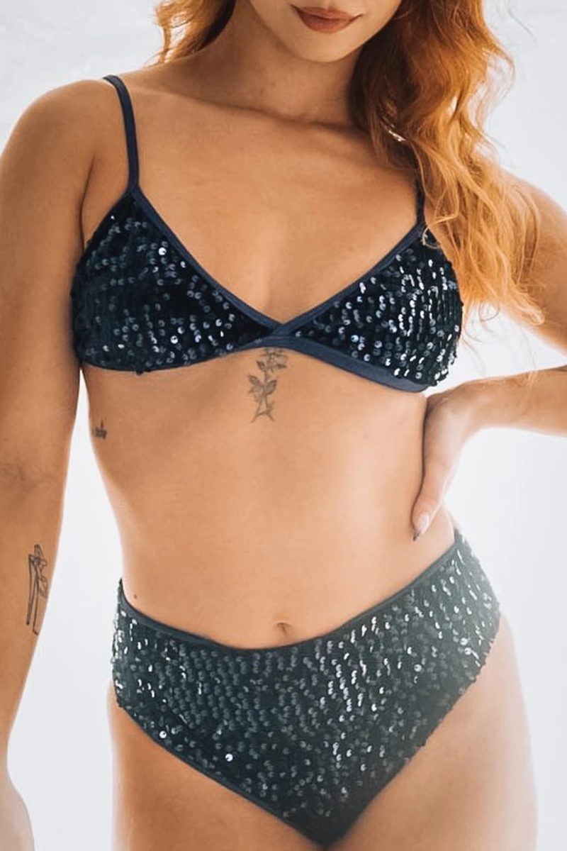 Rolling Tria Top - Navy Sequin